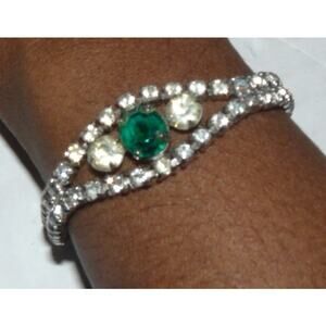 Vintage Women's Clear Rhinestone Bracelet w Green Center in Silver-Tone 7" MCM
